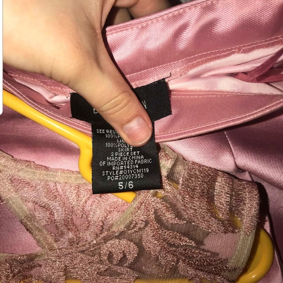 Formal dress - Picture 4 of 7